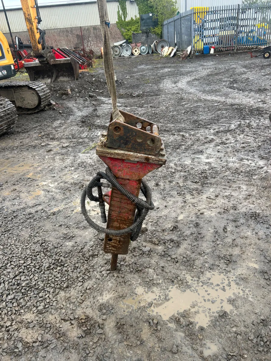 Atlas 3t Rock Breaker - Image 2