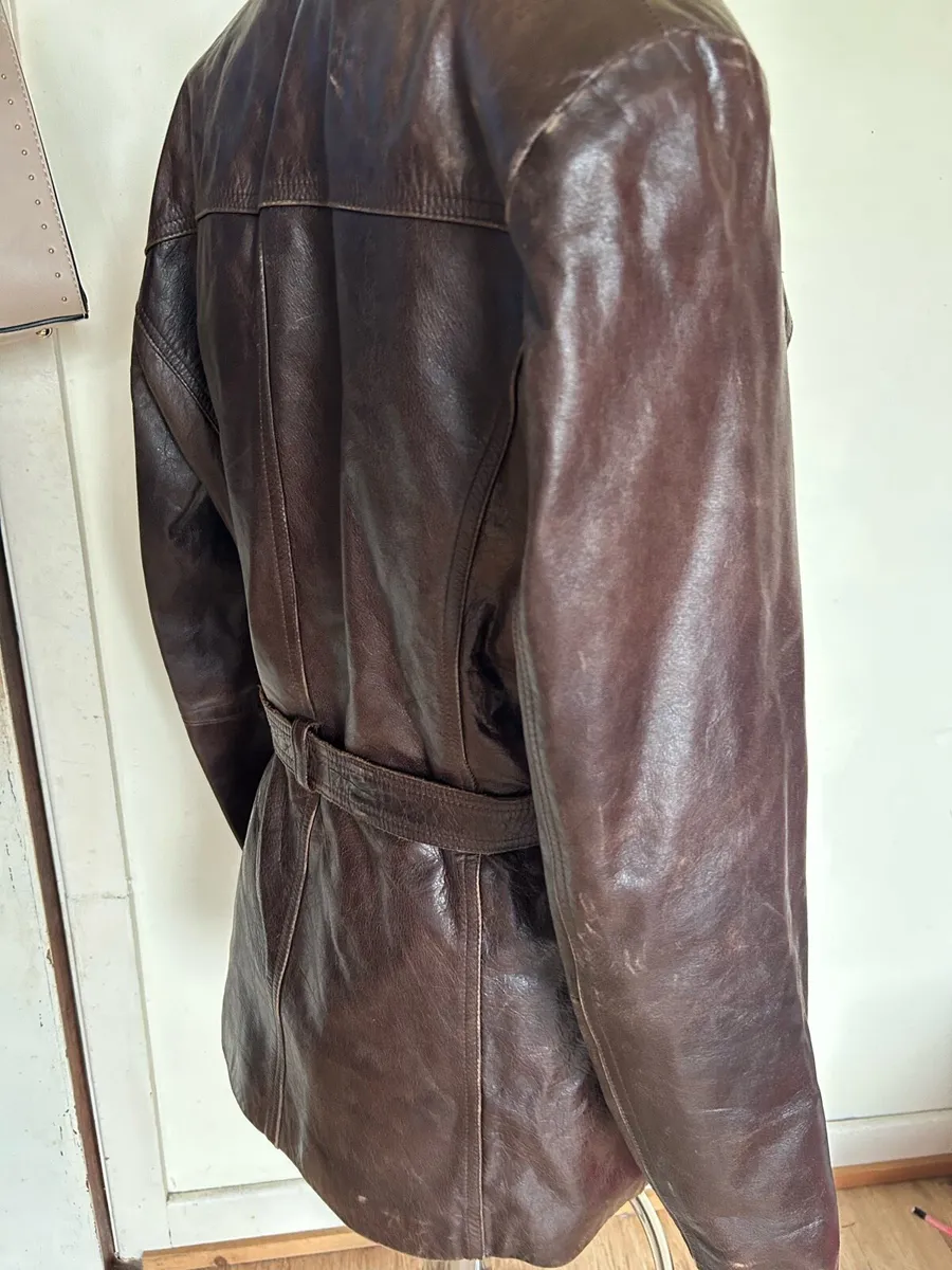 Ladies vintage leather jacket - Image 3