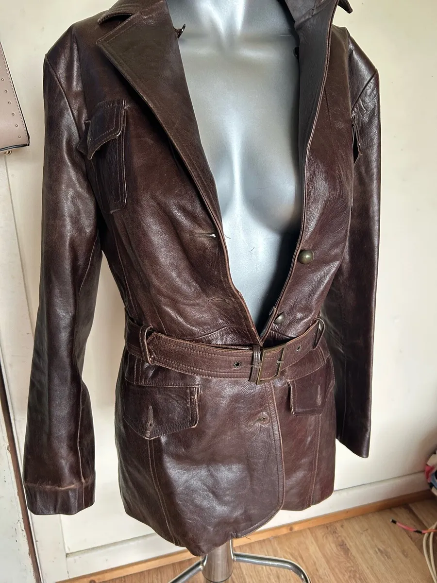 Ladies vintage leather jacket - Image 1