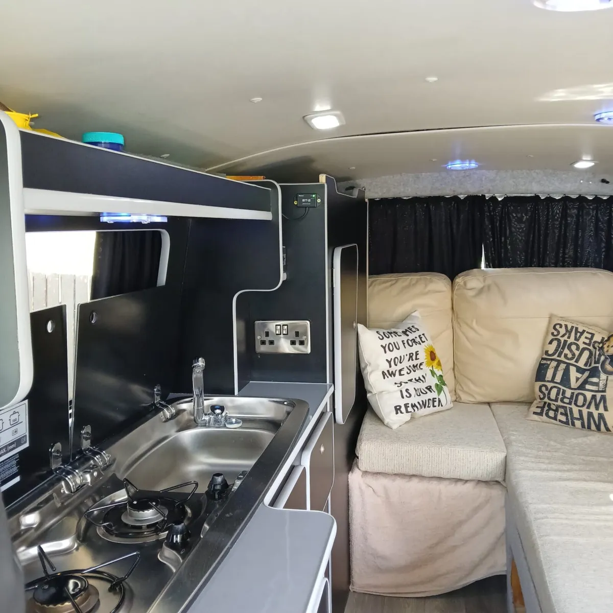 VW TRANSPORTER CAMPERVAN - Image 2