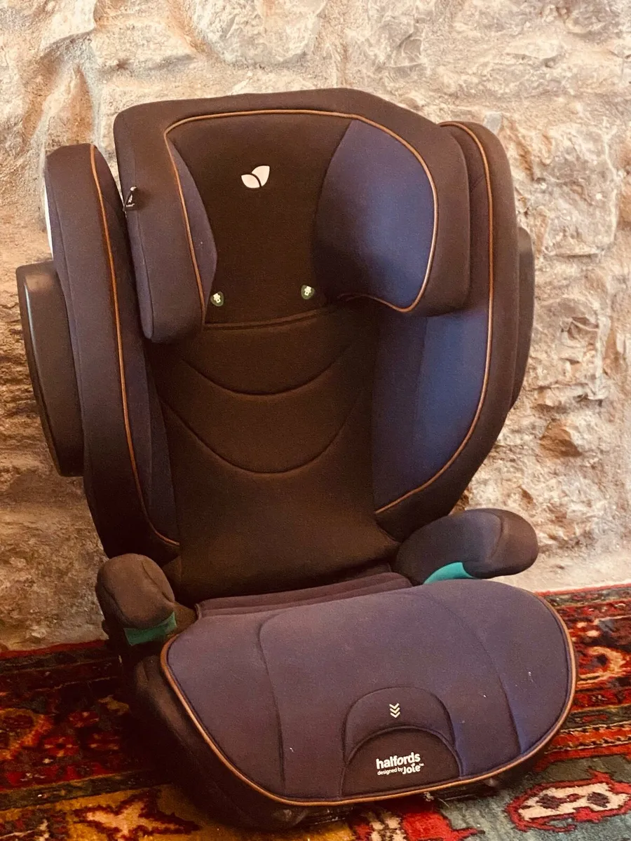 Child Car seats - Image 1