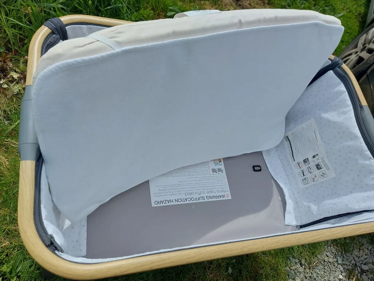 Tutti Bambini Cozee Lite Co sleeper - Image 4