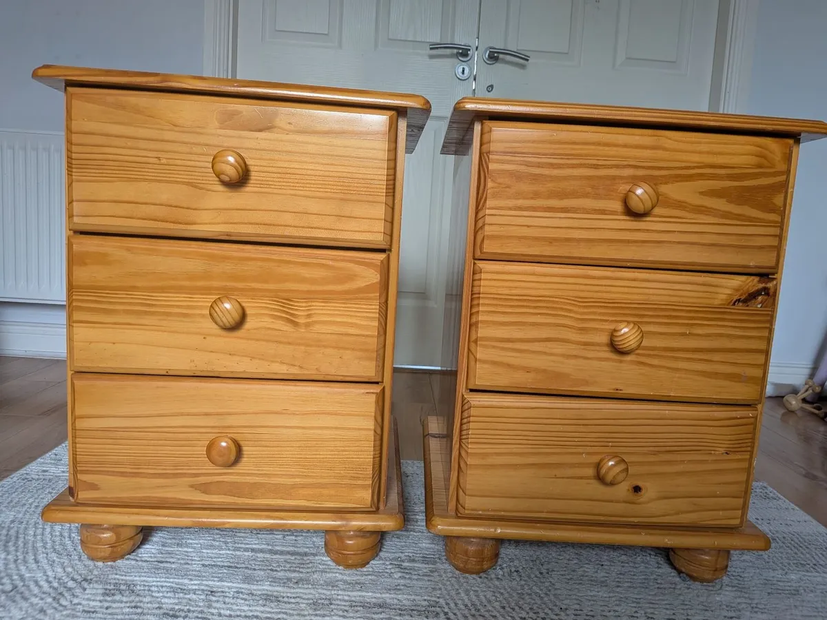 Pair Solid Pine Bedside Lockers - Image 1