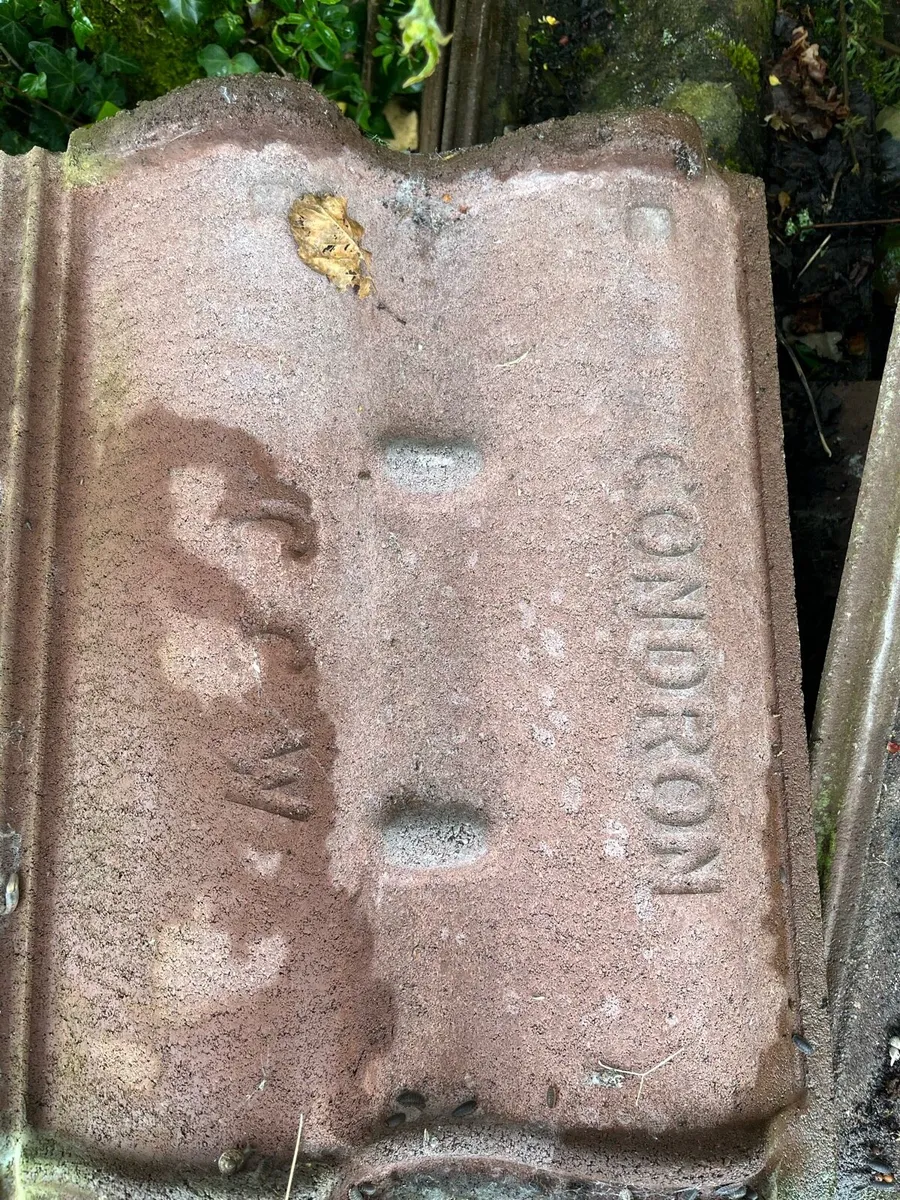 Condron roof tiles - Image 1