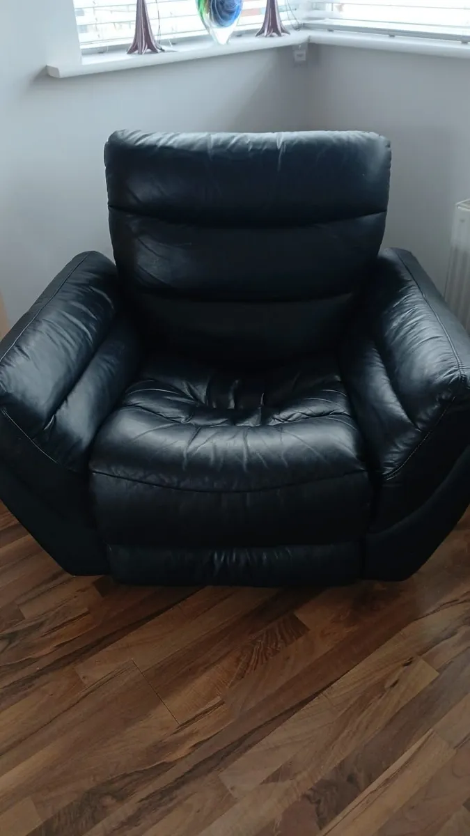 Couch and armchair - Image 1