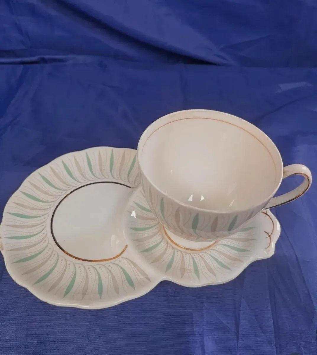 Queen Ann Cup and saucer - Image 2
