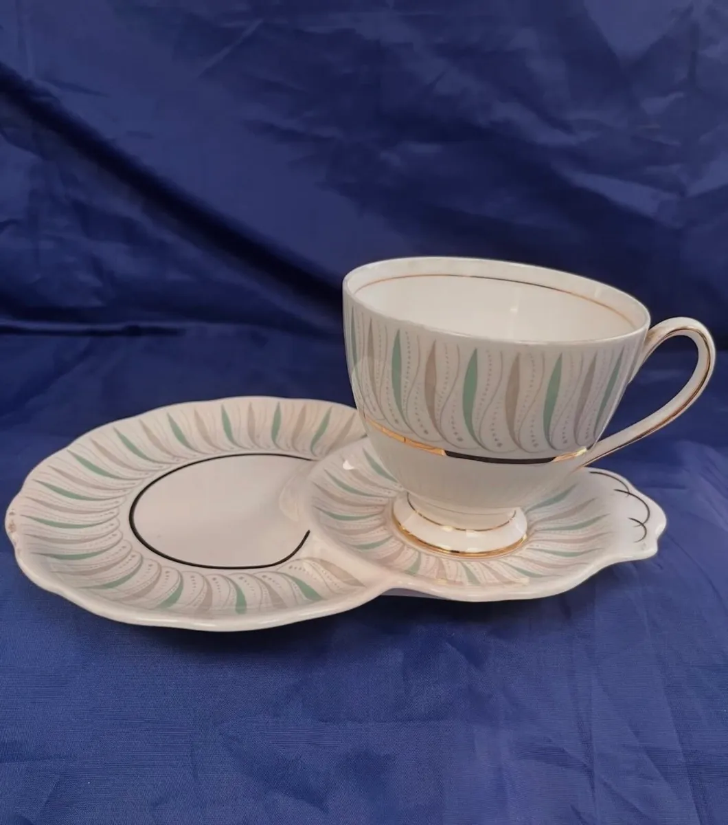 Queen Ann Cup and saucer - Image 3