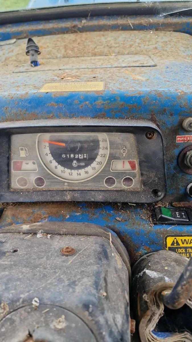 Tractor - Image 2