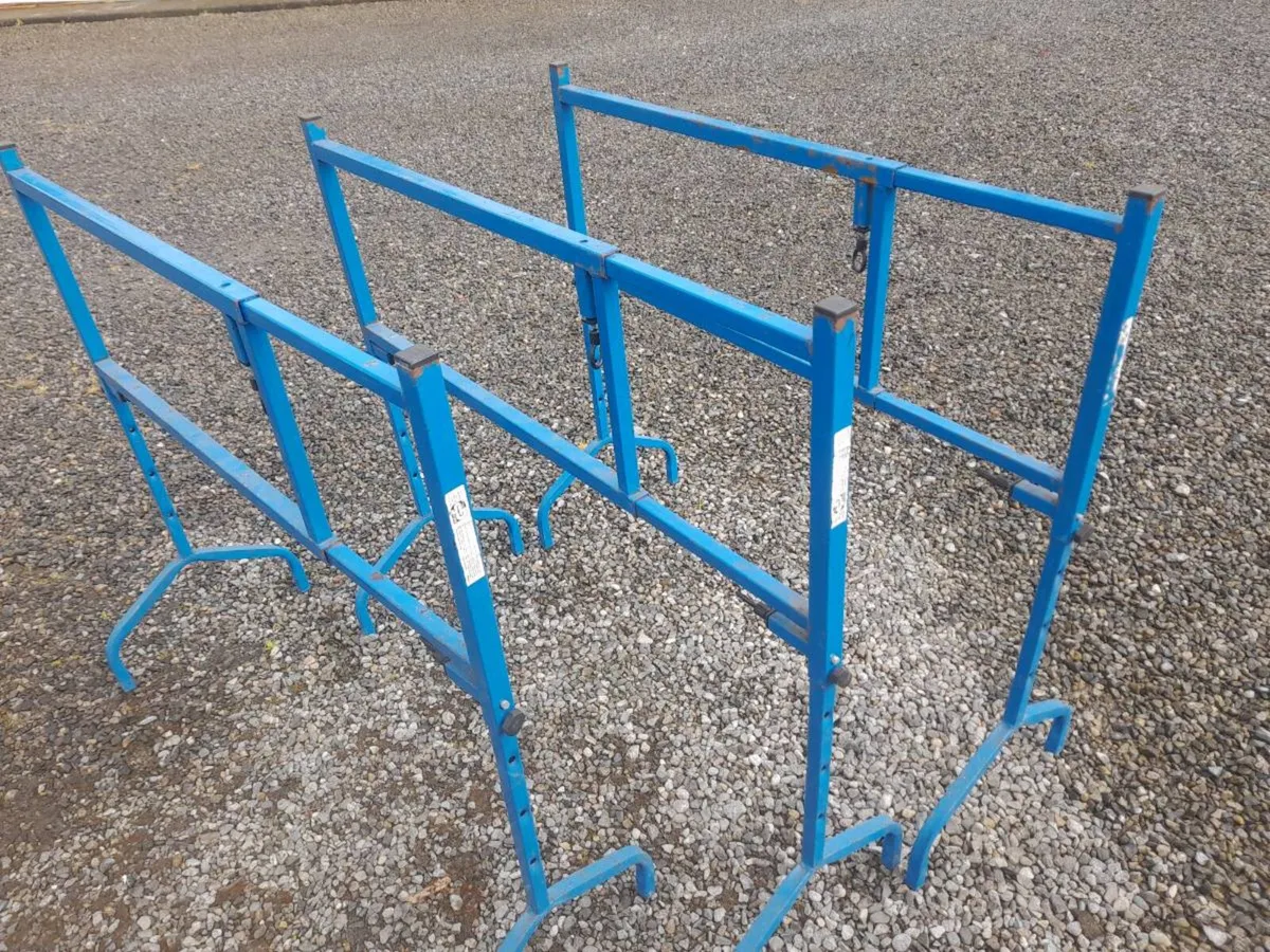 Scaffold trestles - Image 1