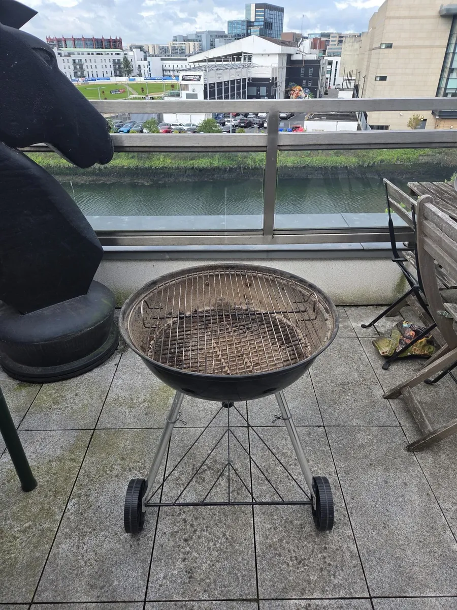 Weber BBQ - Image 2
