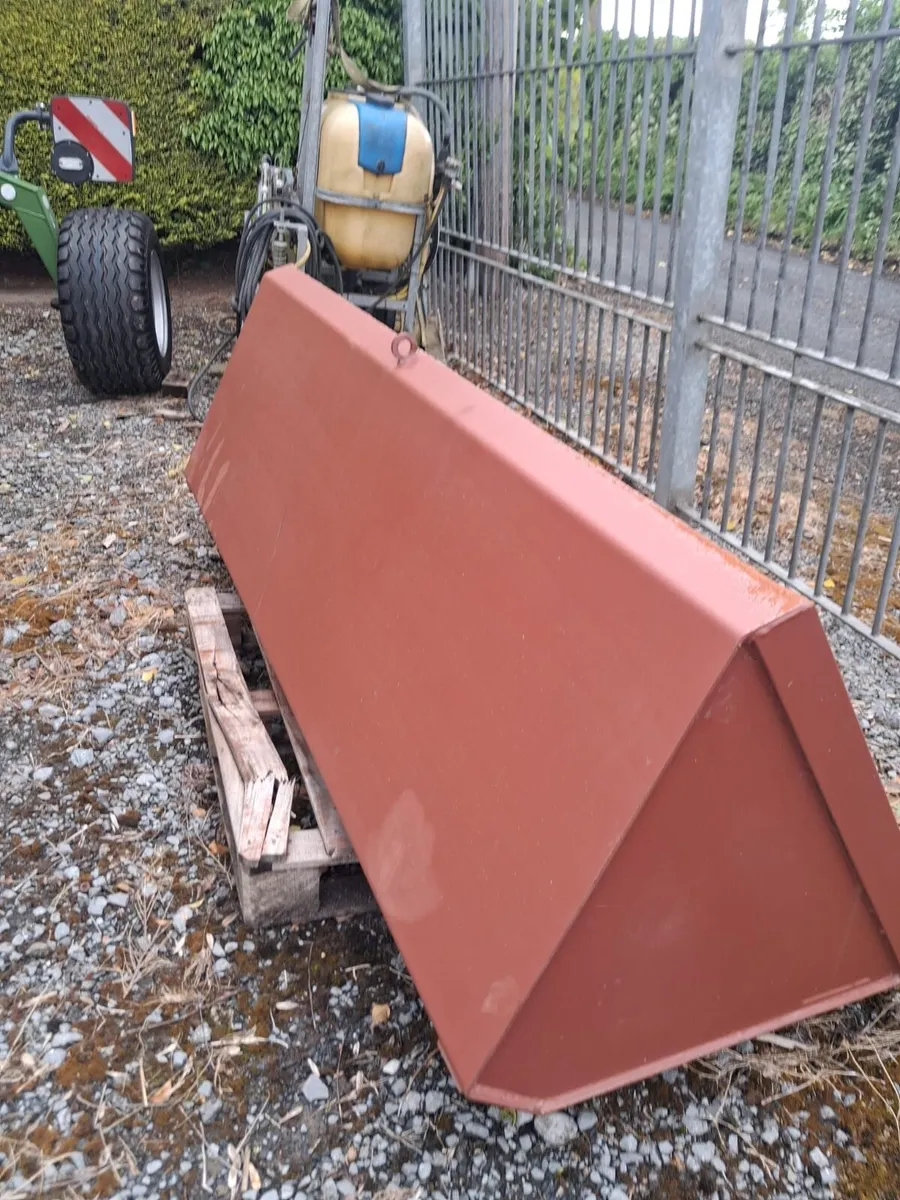 New Front Loader Shovels all sizes in stock