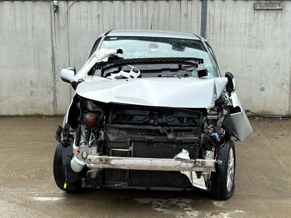 2011 Citroen/DS c3 Picasso parts - Image 1