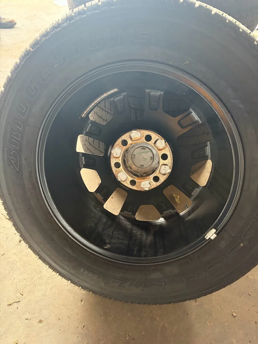 Toyota hilux alloy wheels - Image 2