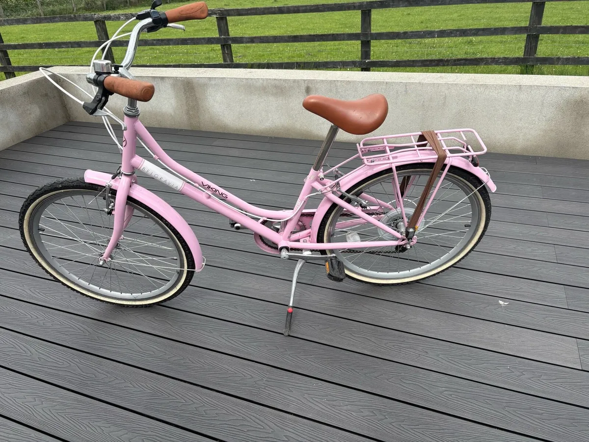 Women’s bicycle - Image 1