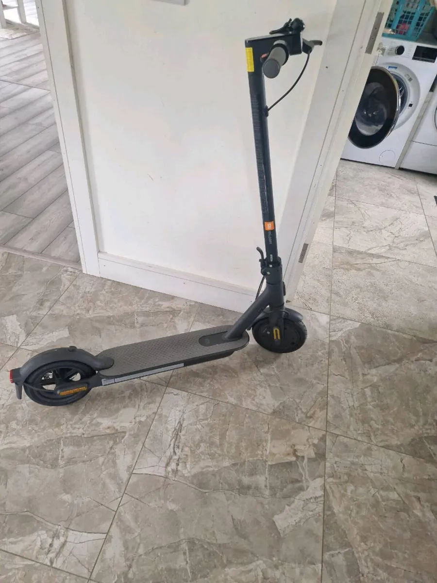 Xiaomi Mi Electric Scooter - Image 1