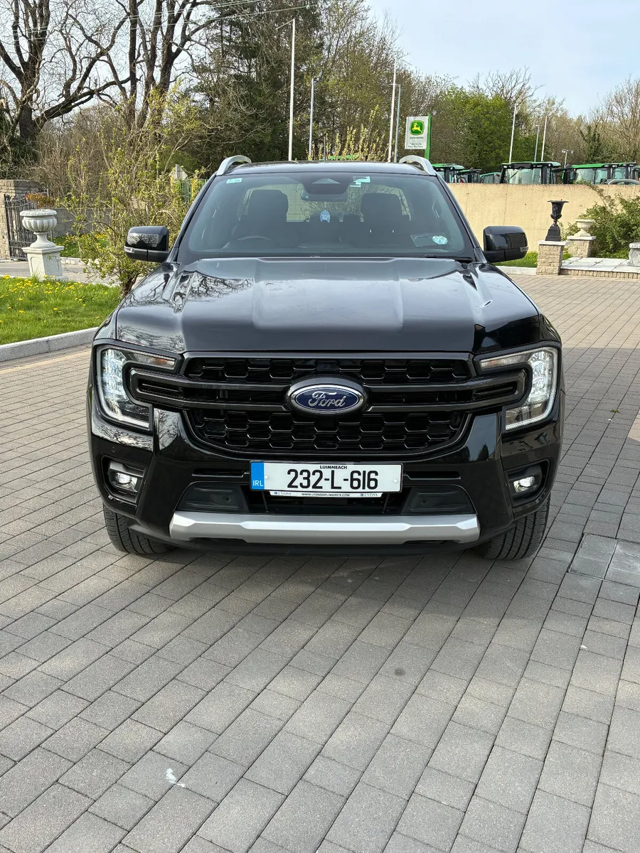 Ford Ranger 2023 low kms *NO VAT* - Image 3