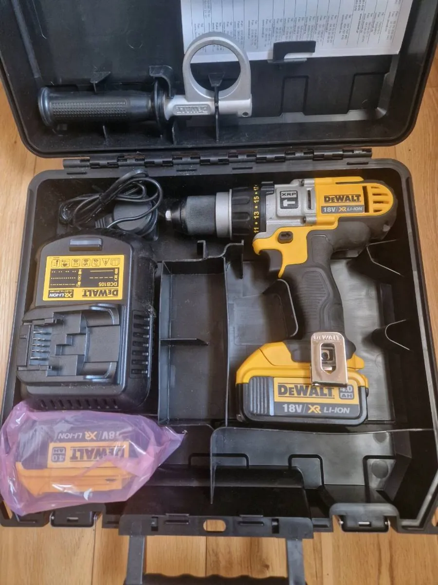DeWALT drill - Image 1