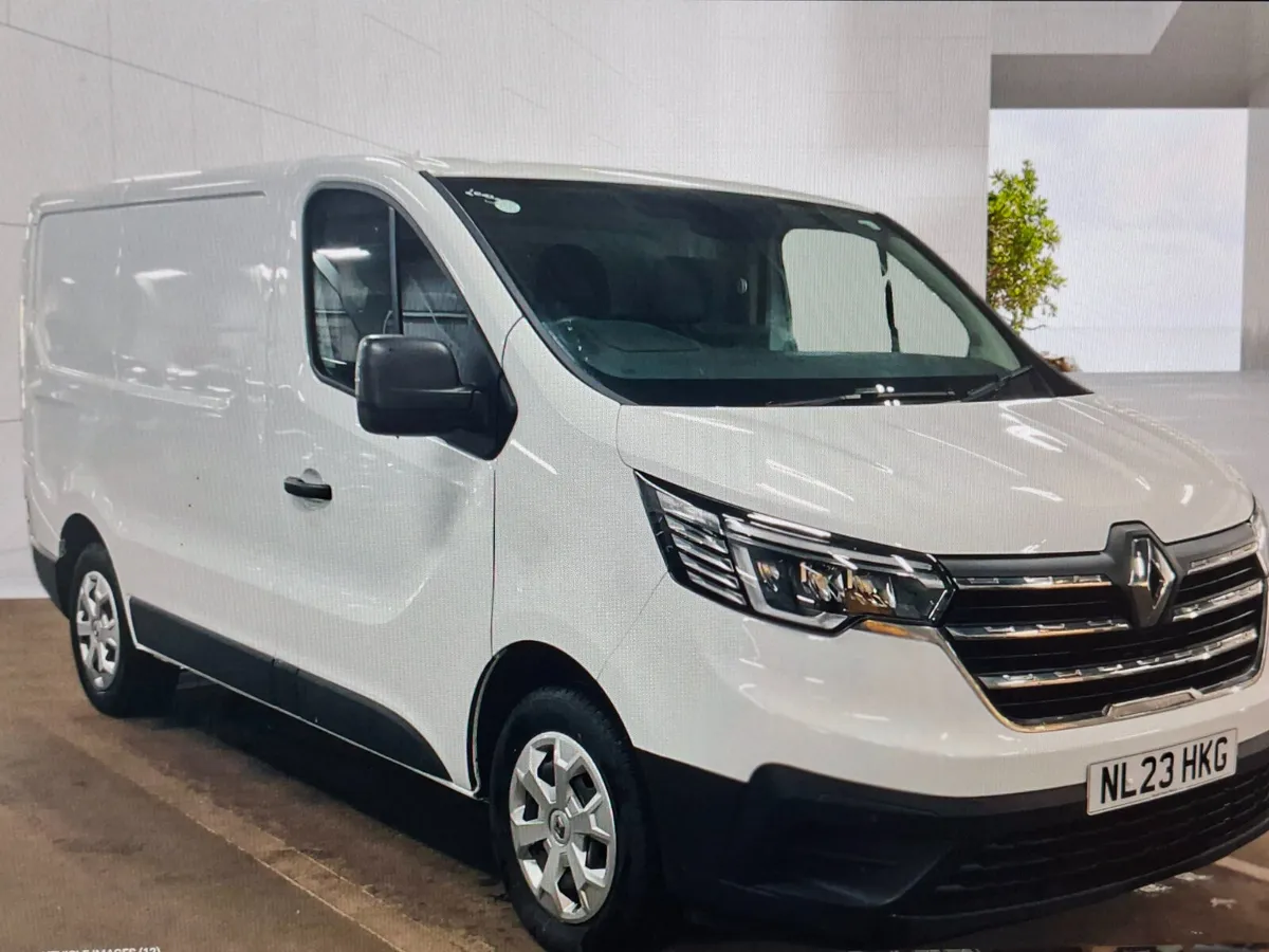 2023 RENAULT TRAFIC 2.0 130 BHP ADVANCE  LWB