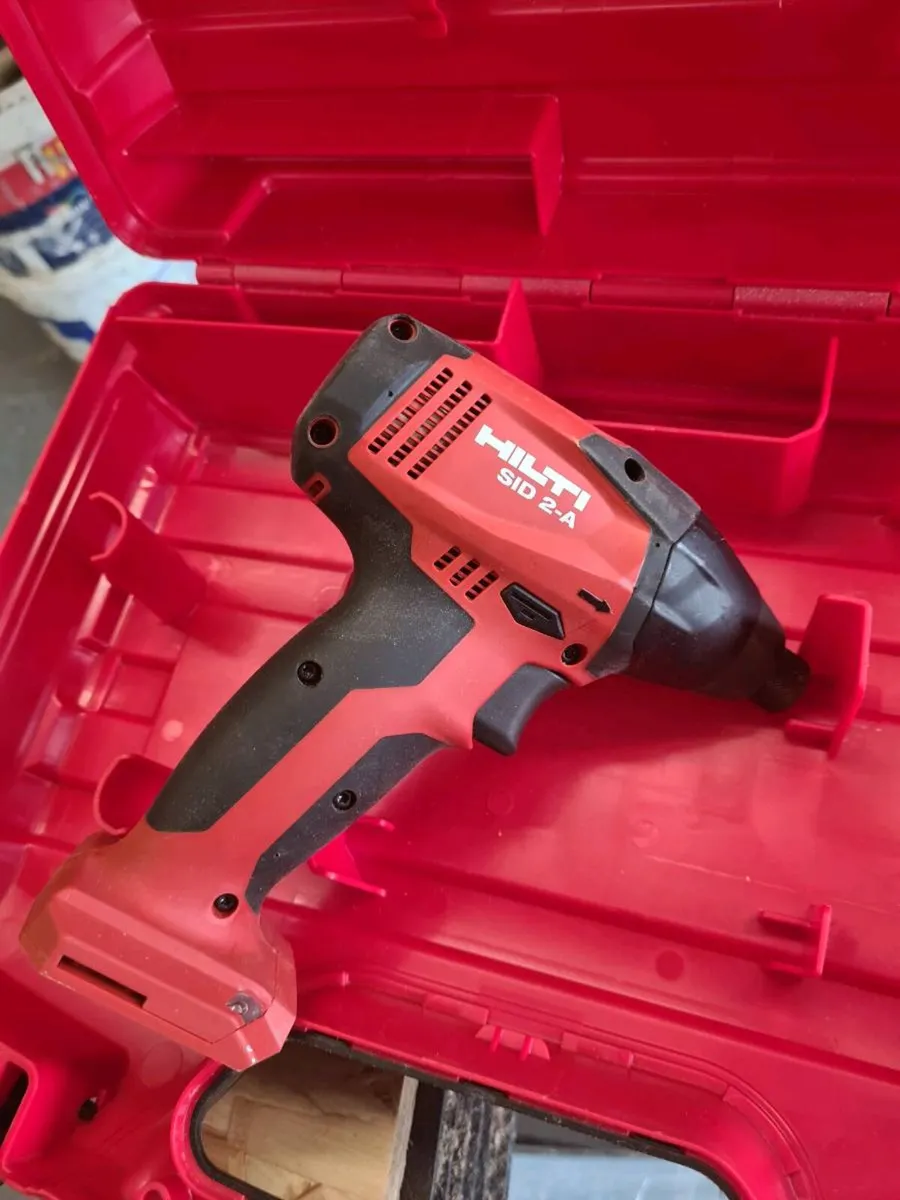 Hilti 12v impact driver - Image 2
