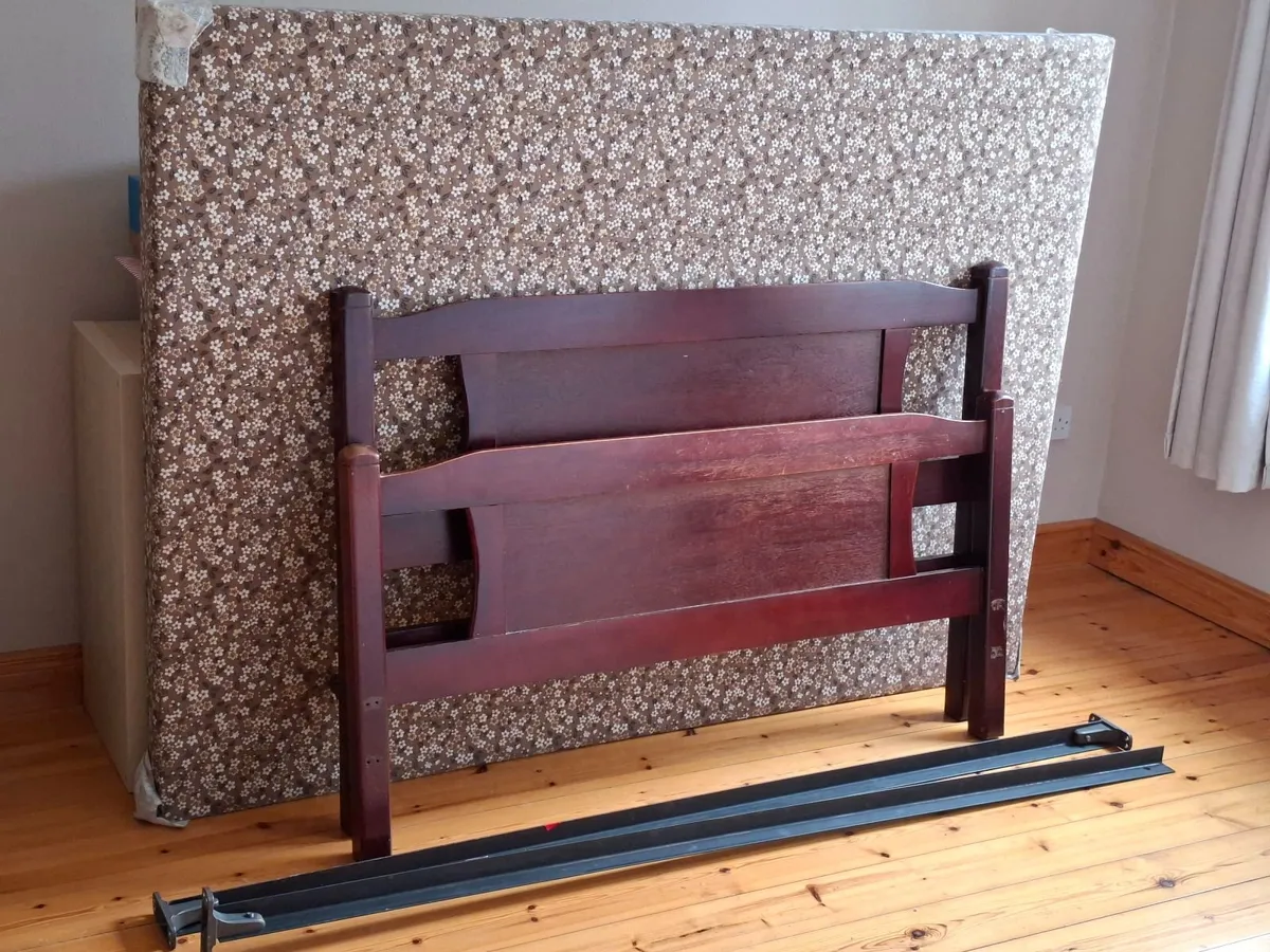 Bed - Image 4