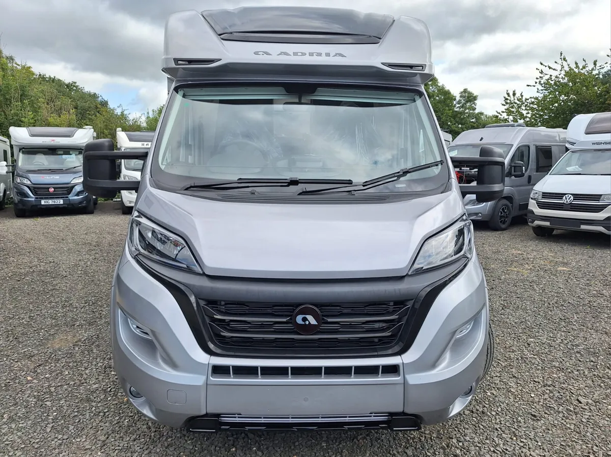NEW ADRIA MATRIX SUPREME 670SL - Image 3