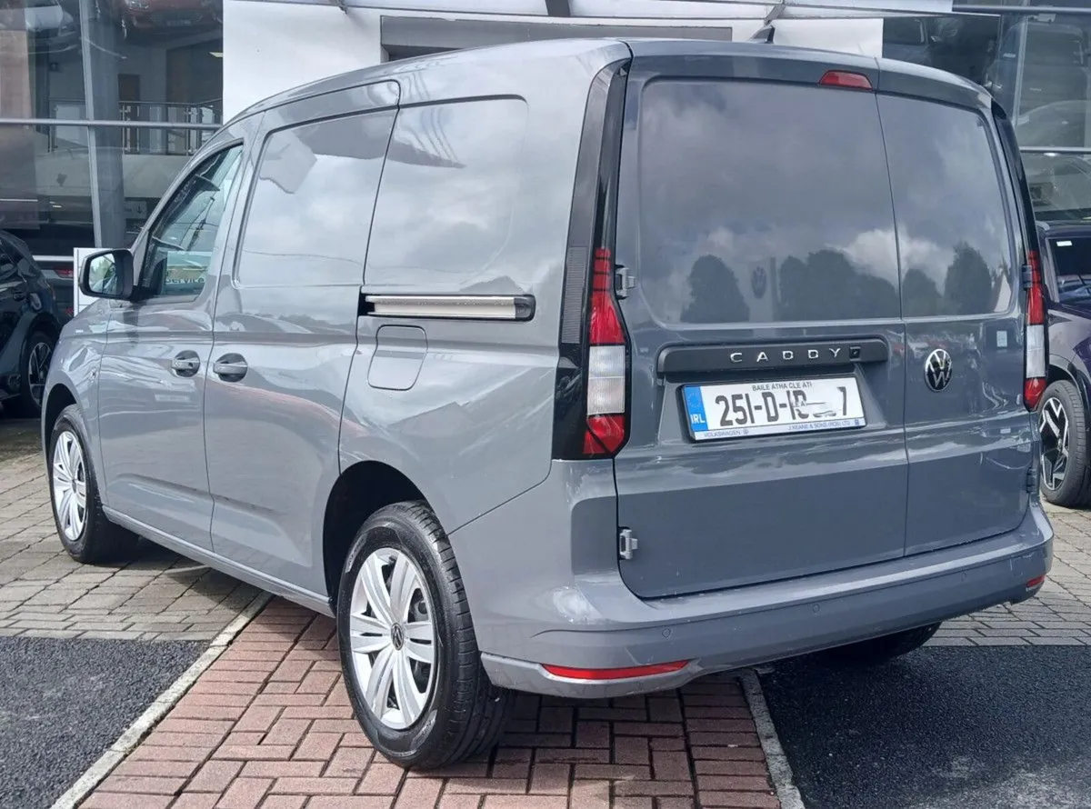 Volkswagen Caddy Business TDI 102HP **PRICE INCLUD - Image 4