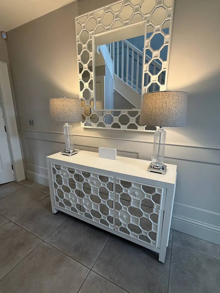 Side board & mirro - Image 2