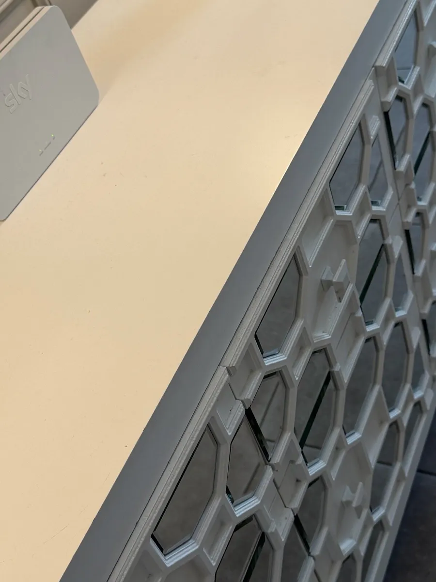 Side board & mirro - Image 4