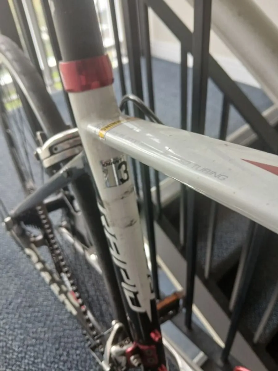 Bike road - Image 2