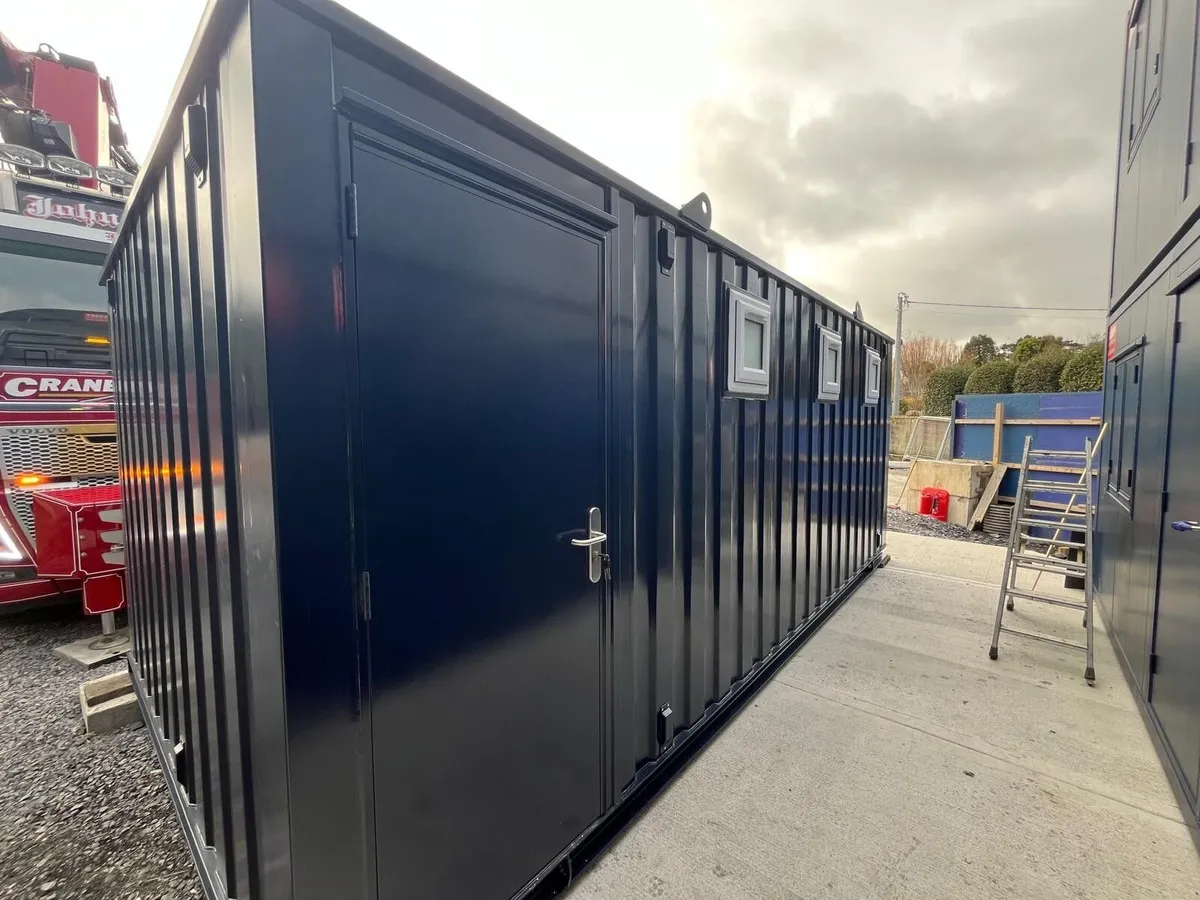 20' x 10' New AV Toilet for Sale / Hire - Image 1