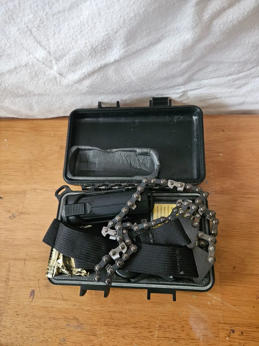 Army Survival Kit - Image 1