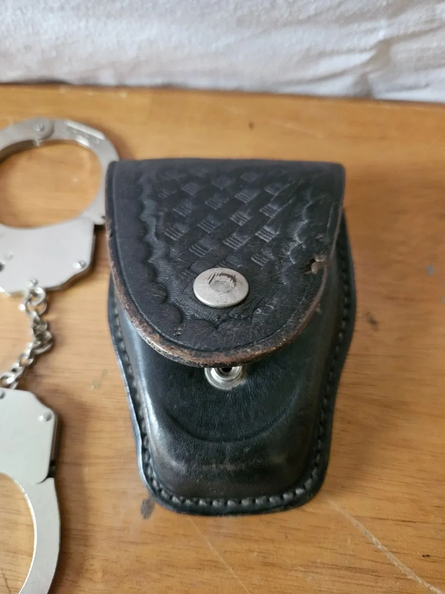 Police Handcuffs and Pouch - Image 2