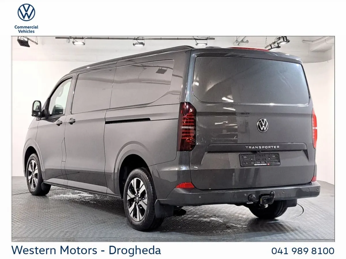 Volkswagen Transporter 150bhp Highline LWB - Image 4