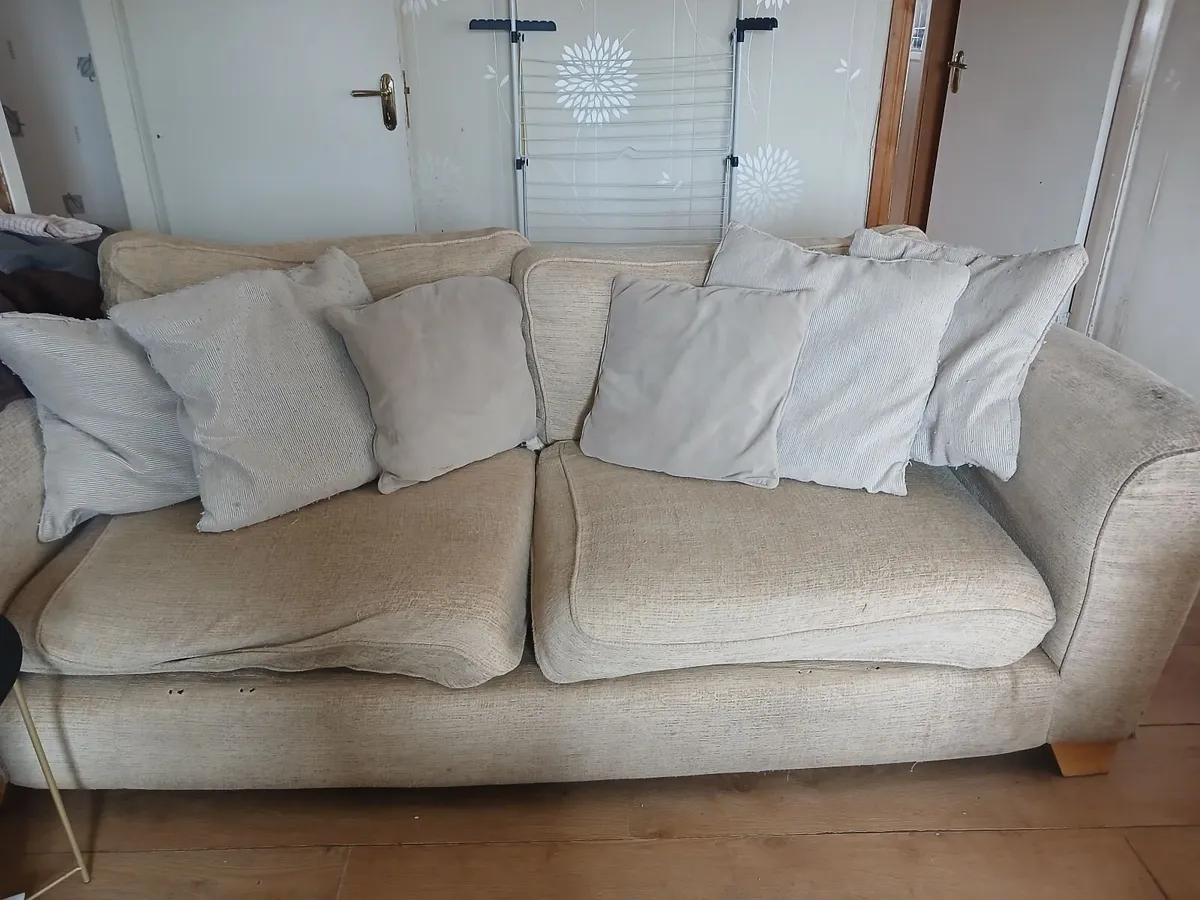 3 and 2 seater couch