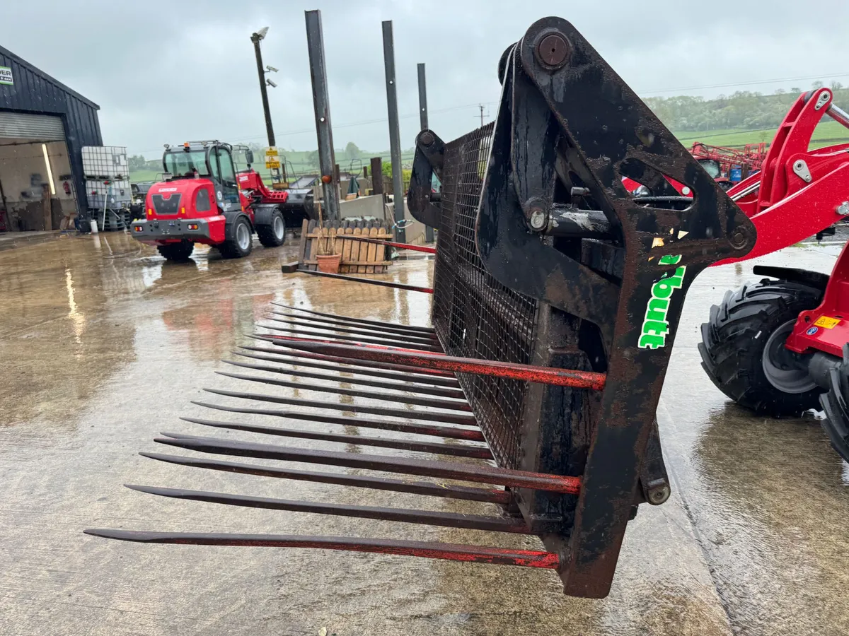 Albut Heavy Duty Push Off Buck Rake - Image 4