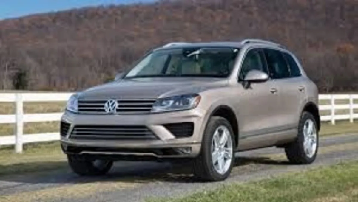 Volkswagen Touareg 4 Piece Tinted Wind Deflectors - Image 1