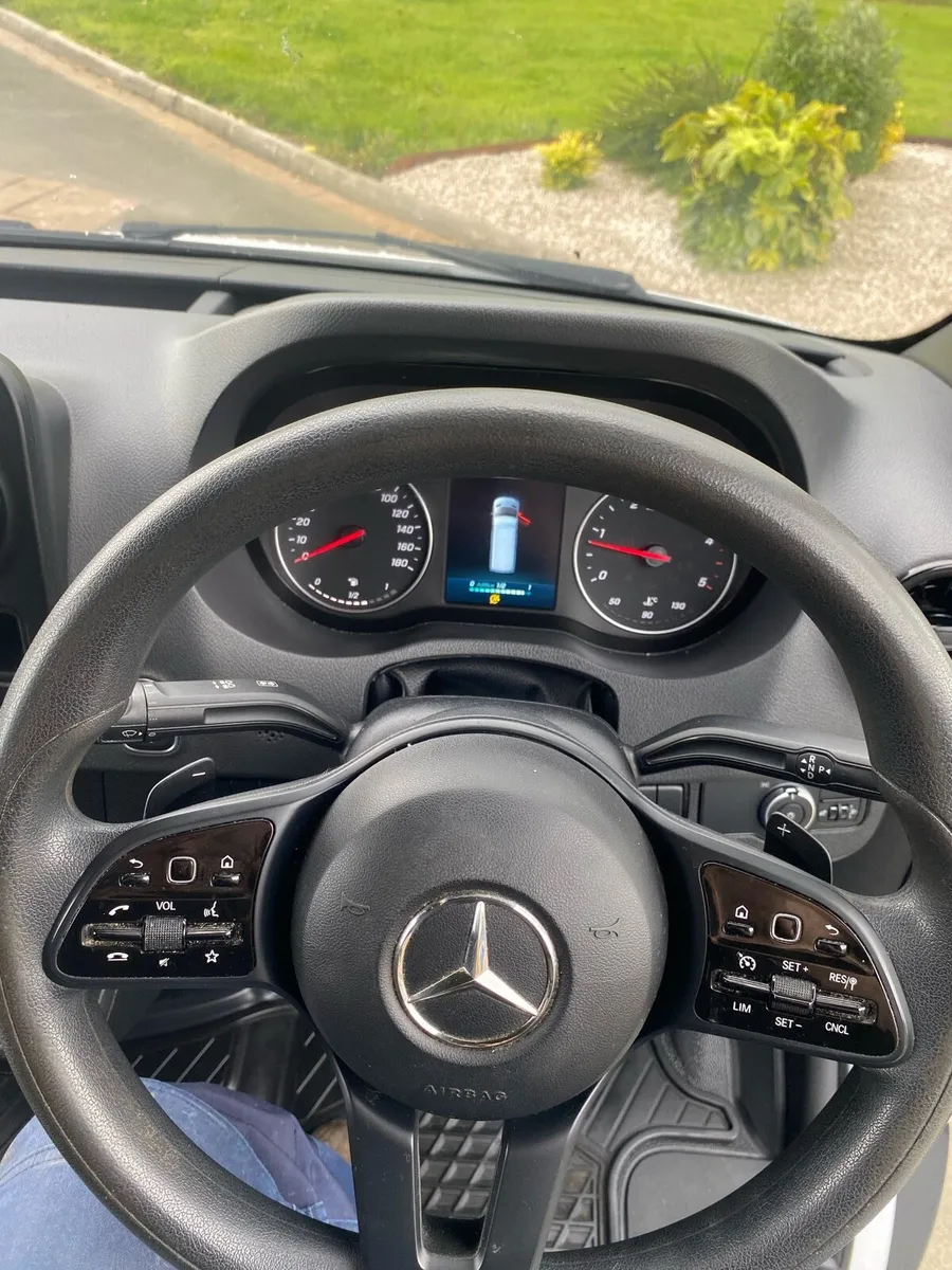 Mercedes sprinter LWB auto gearbox 2023 high spec - Image 4