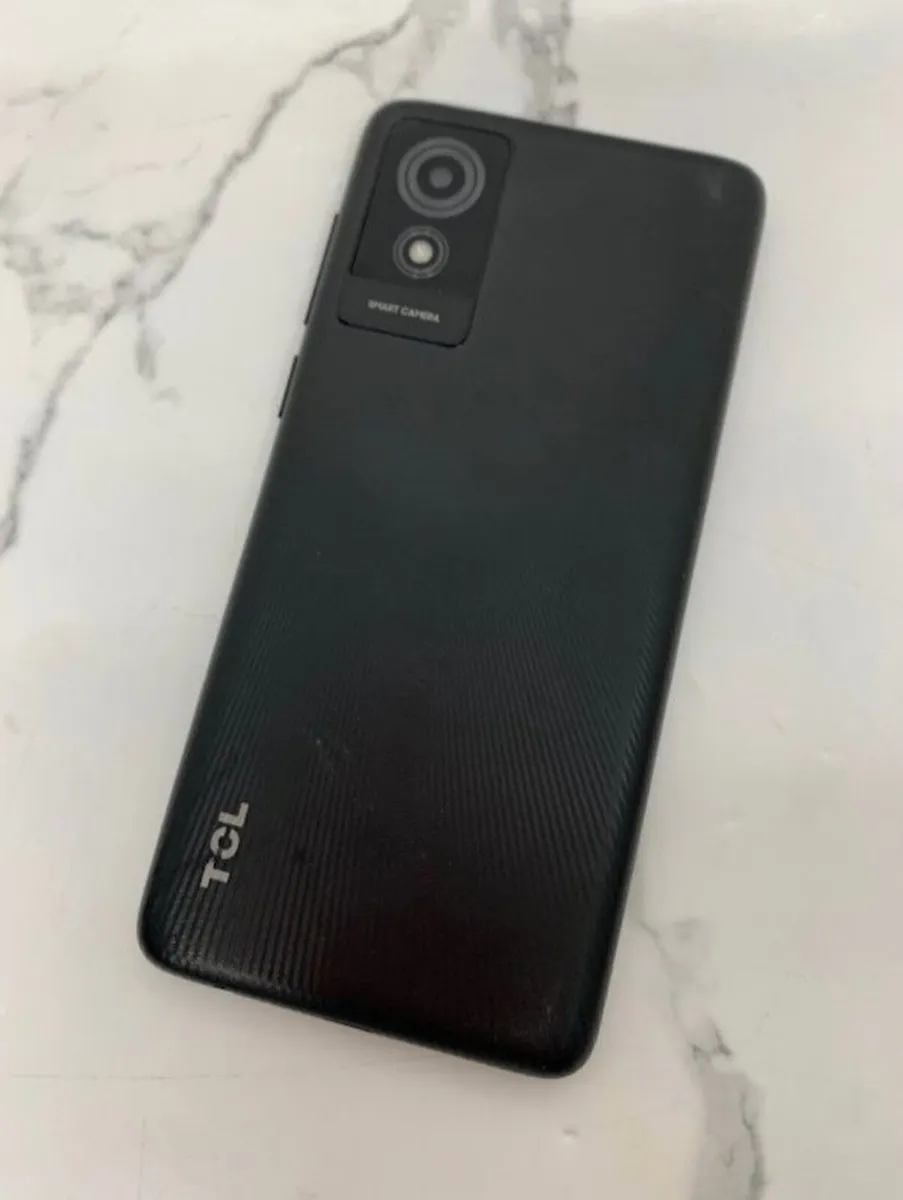 TCL 501 32GB smartphone Black - Slightly faulty - Image 2