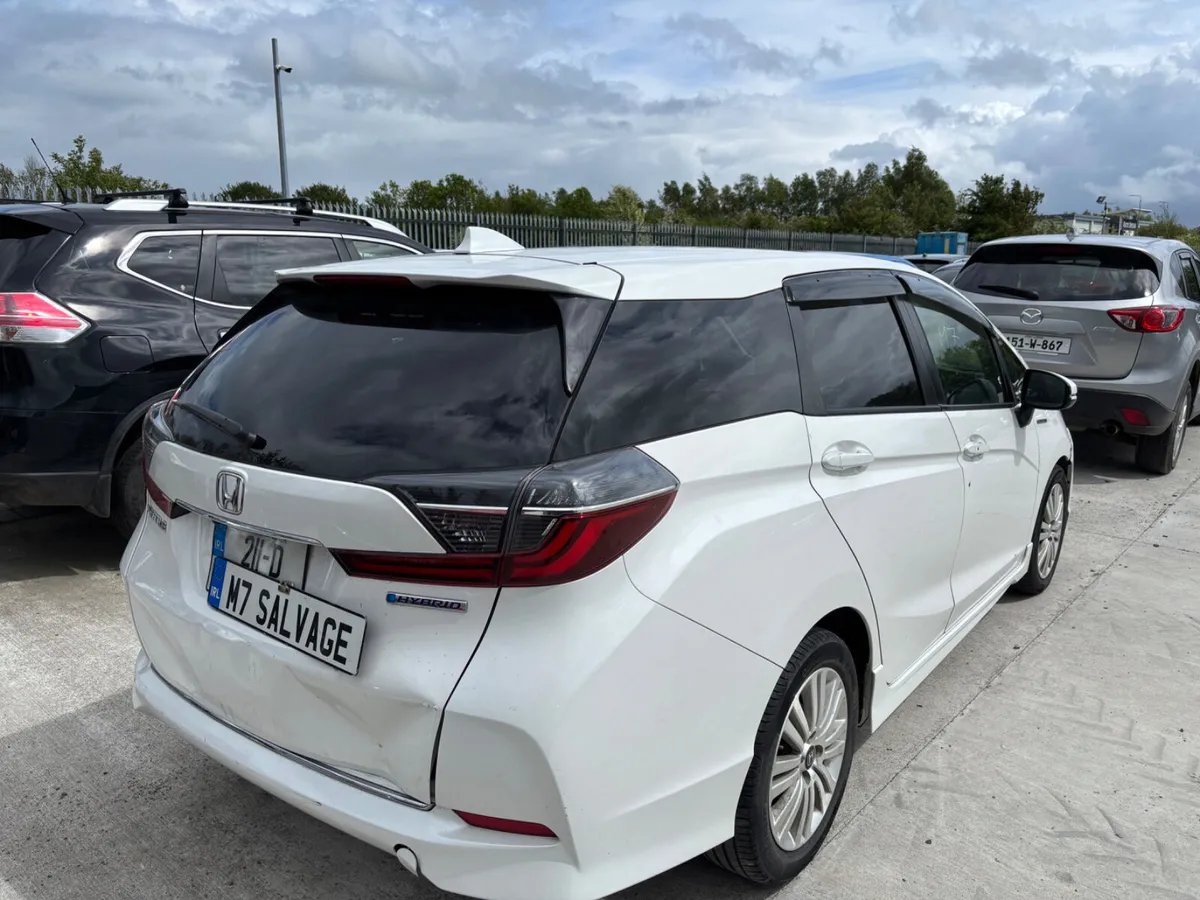 21 Shuttle Hybrid 110km NCT 2/27 Drives - Image 3