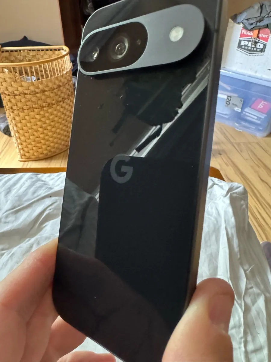 Google pixel 9 - Image 4
