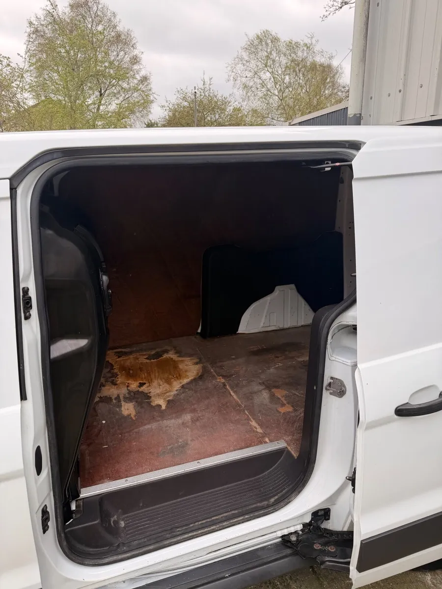 Ford Transit 2018 - Image 2
