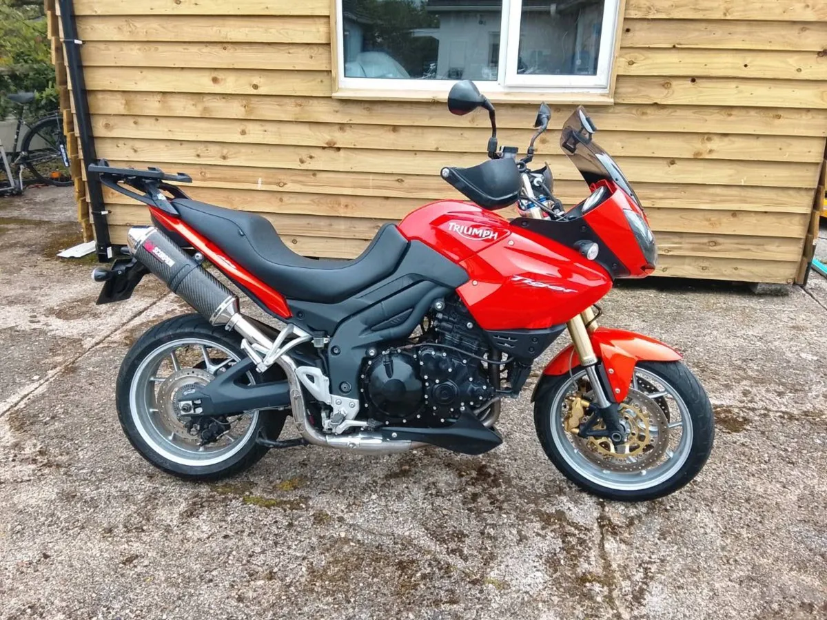 Triumph tiger - Image 1