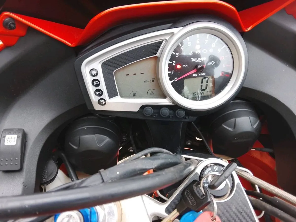 Triumph tiger - Image 3