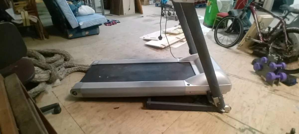 Roger Black Professional Treadmill - Image 3