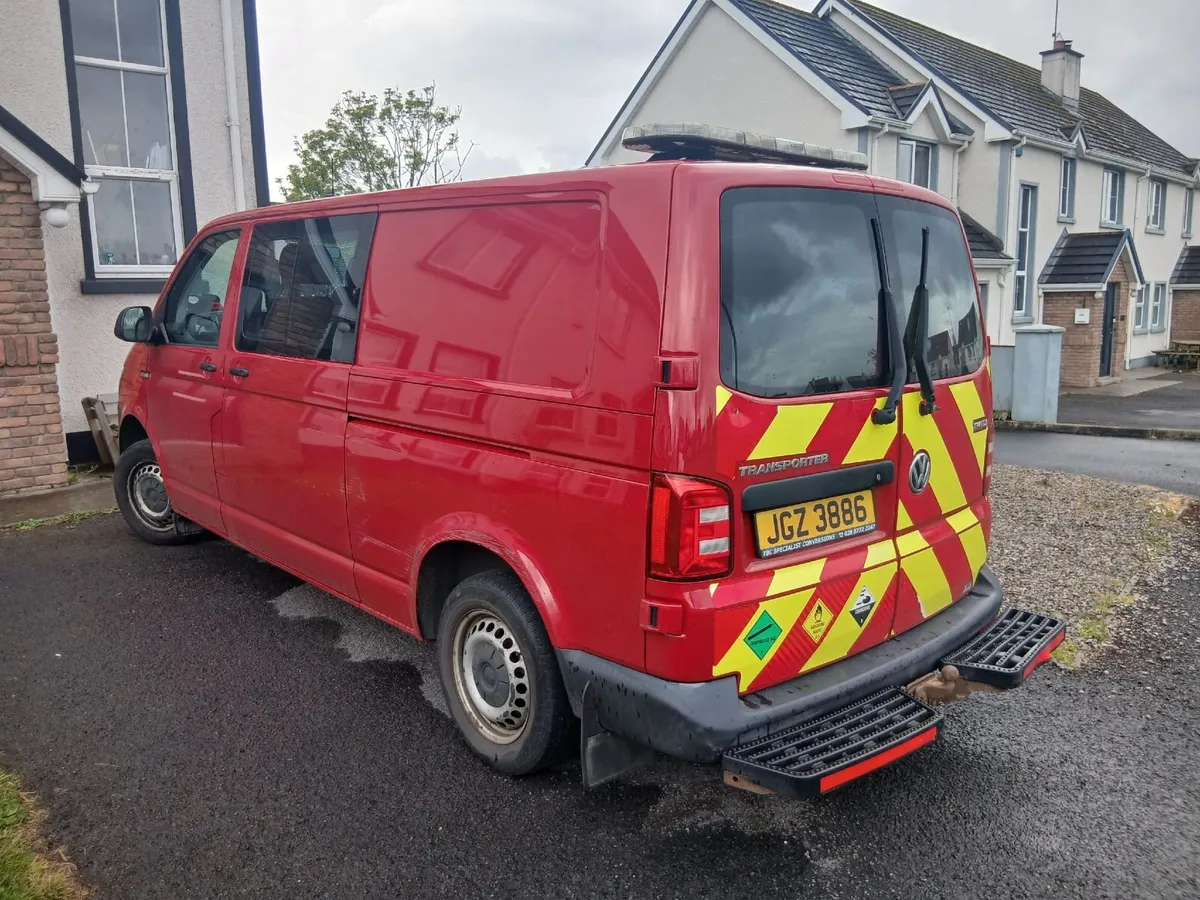 Volkswagen Transporter 2018 - Image 4