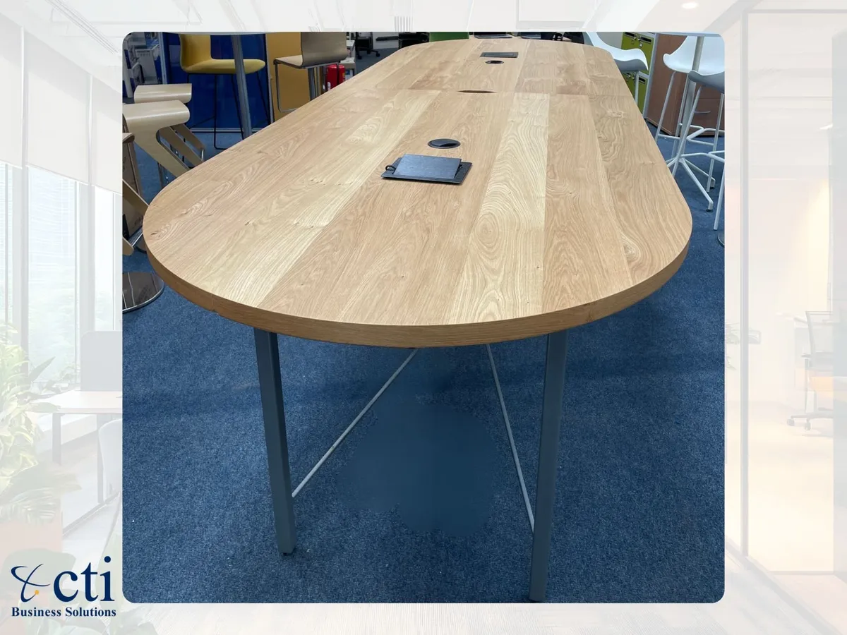 3.4M Oak High Meeting Table  & 10 High Stools - Image 2