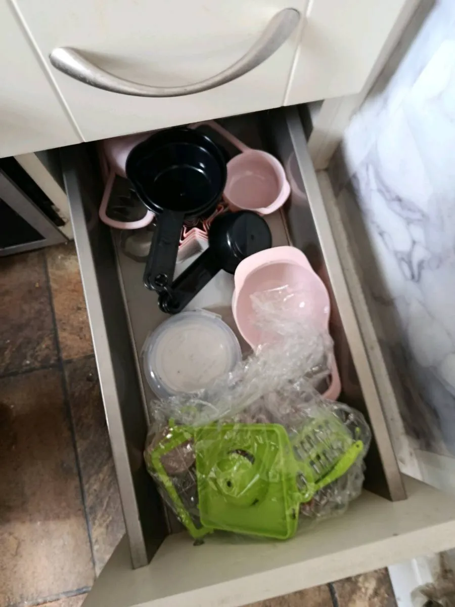Baking utensils FREE