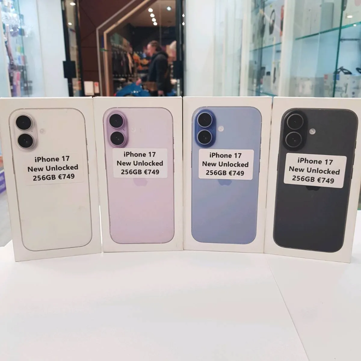 iPhone 17