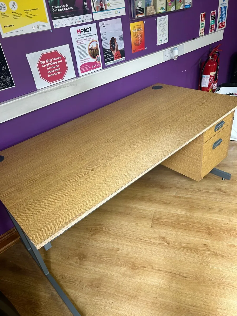 Office desk with drawers - Image 3