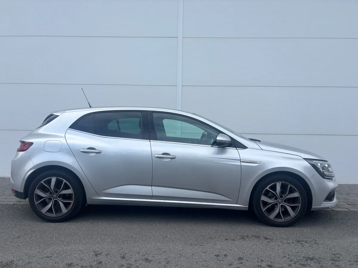 2017 RENAULT MEGANE GT LINE NCT - Image 4